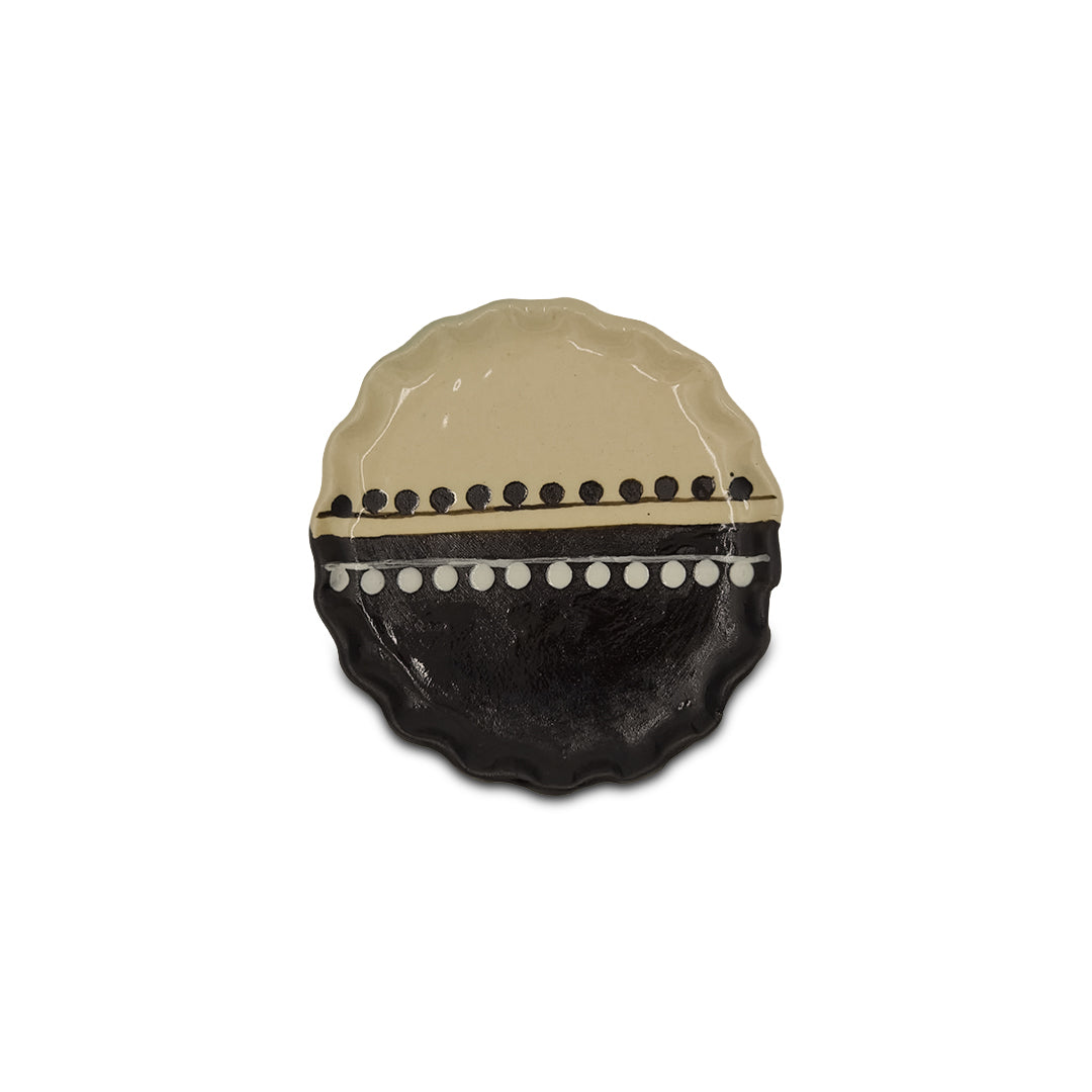 Two-Tone Scalloped Ceramic small Plate