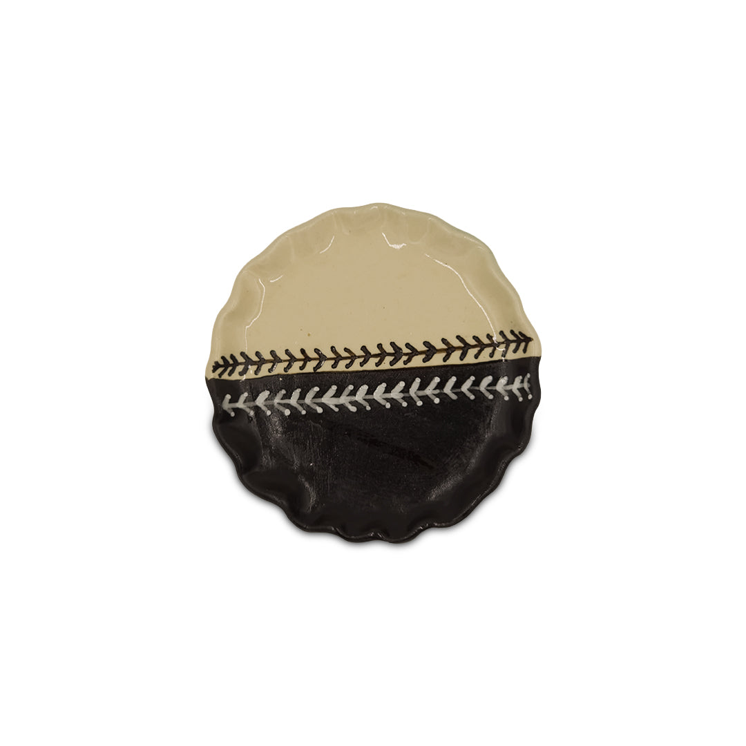Two-Tone Scalloped Ceramic small Plate